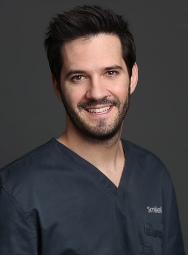 Dr. Antonio Bach Álvarez