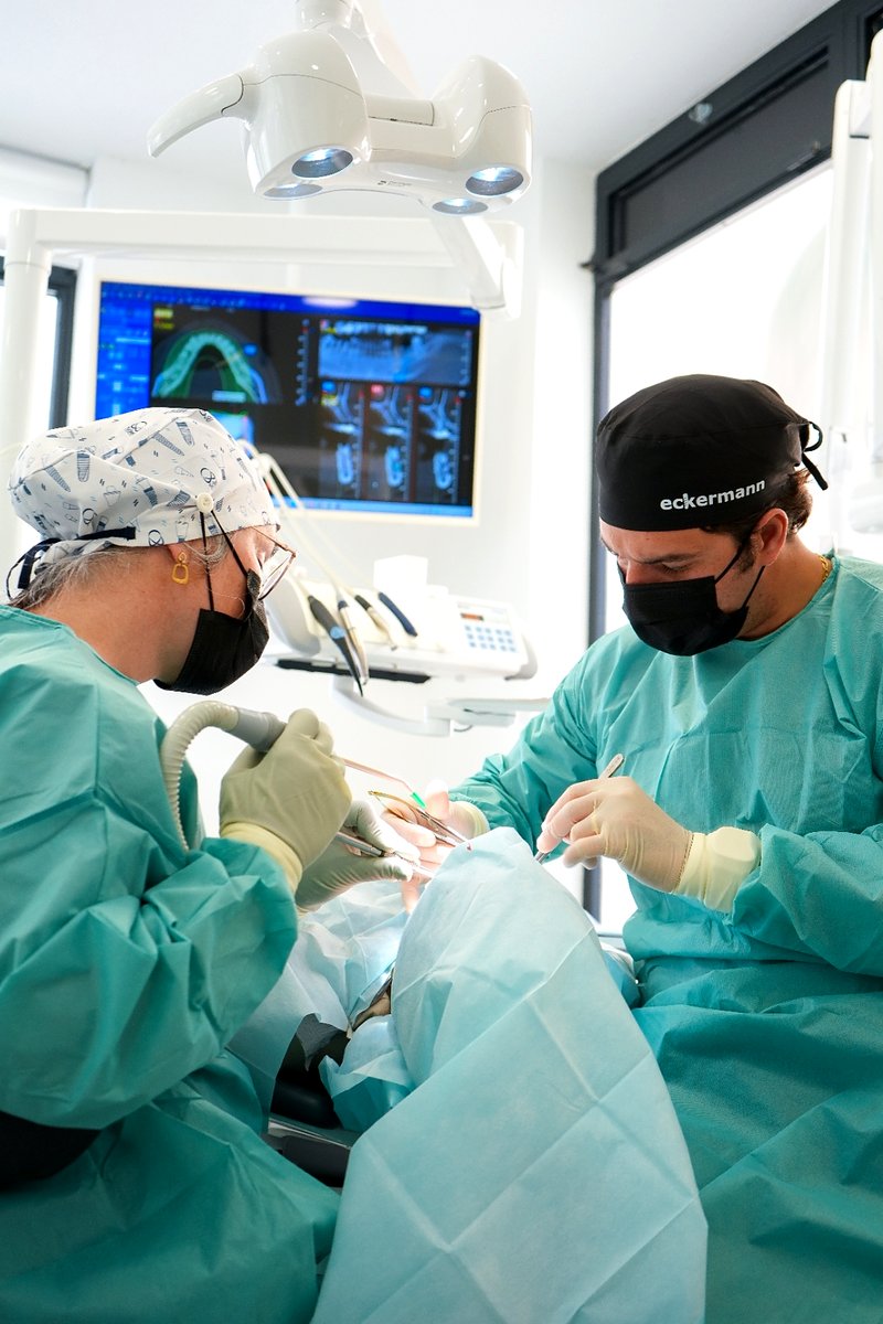 Implantes dentales Smilelife