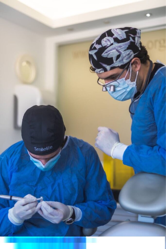 implantes dentales en Madrid Chamartín – equipo Smilelife