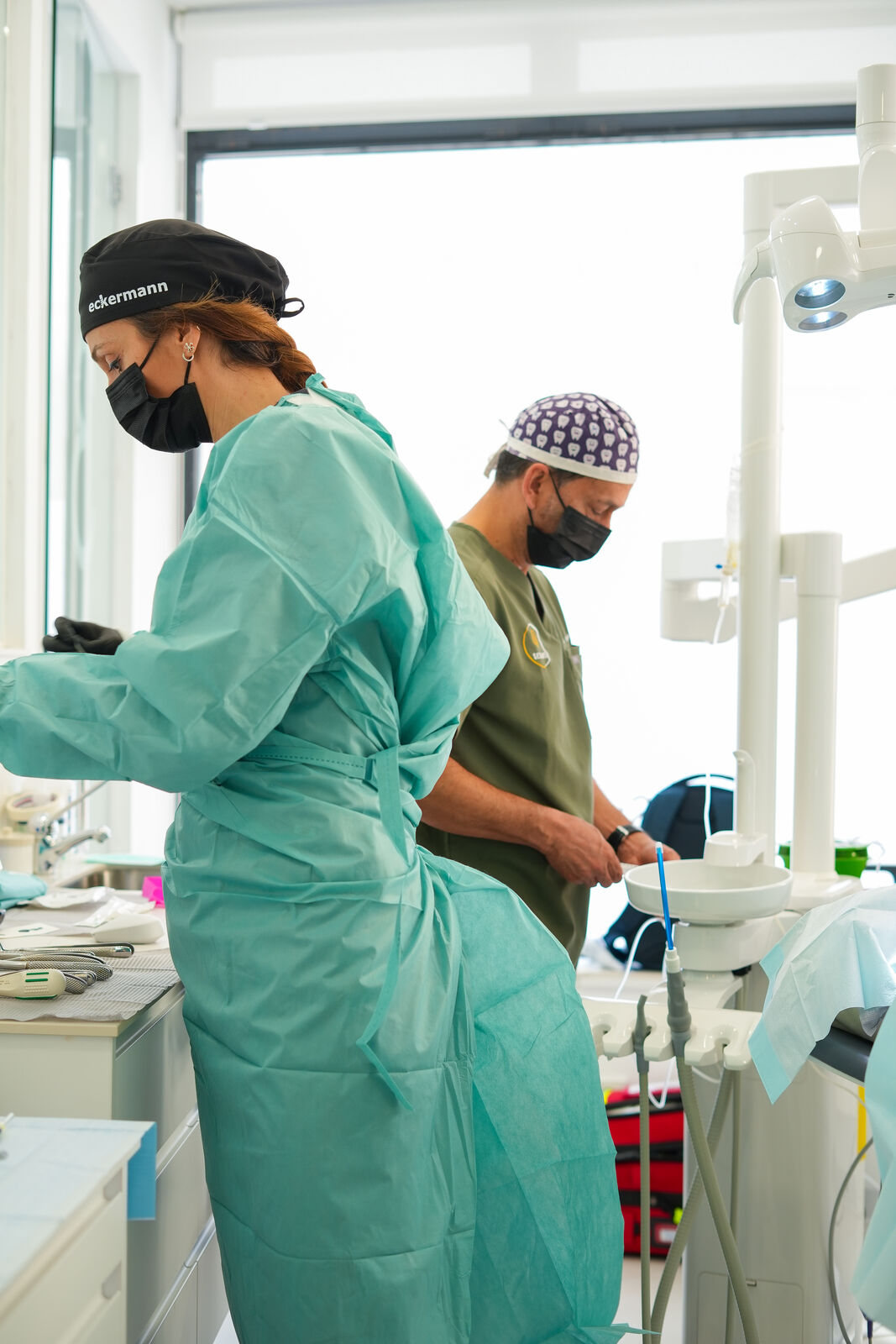 Cirugia real 01 · Clínica Dental Smilelife